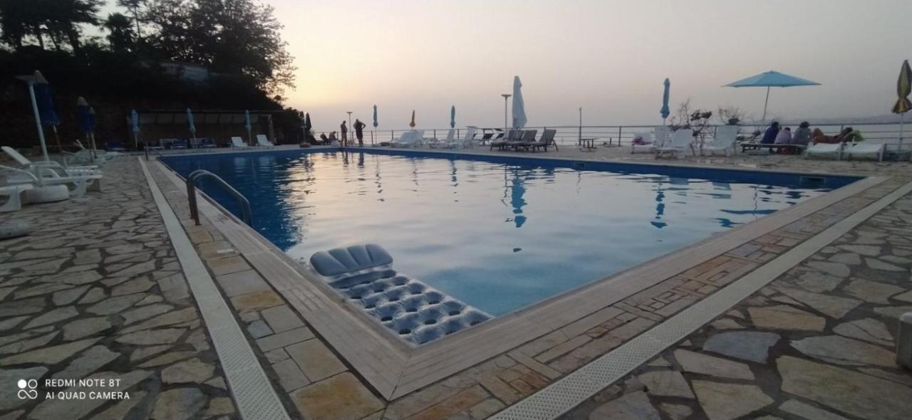 Matthews Beach House Vlorë Exterior foto